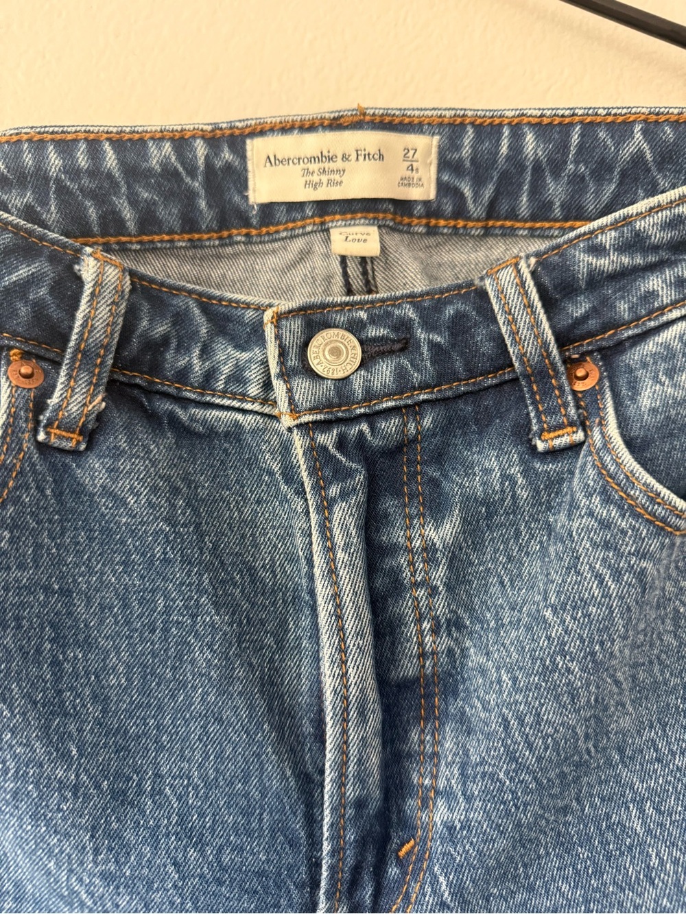 Abercrombie & Fitch The Skinny High Rise Jeans 27 4S Cropped Raw Hem